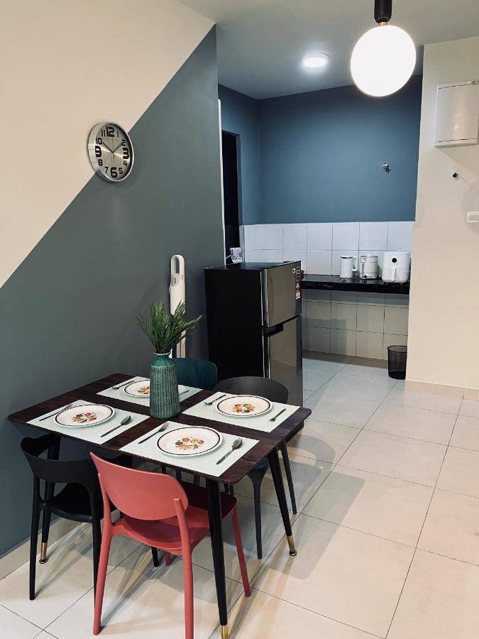 Maxim 2 Bedrooms Mrt Station Cheras Kuala Lumpur Homestay 外观 照片